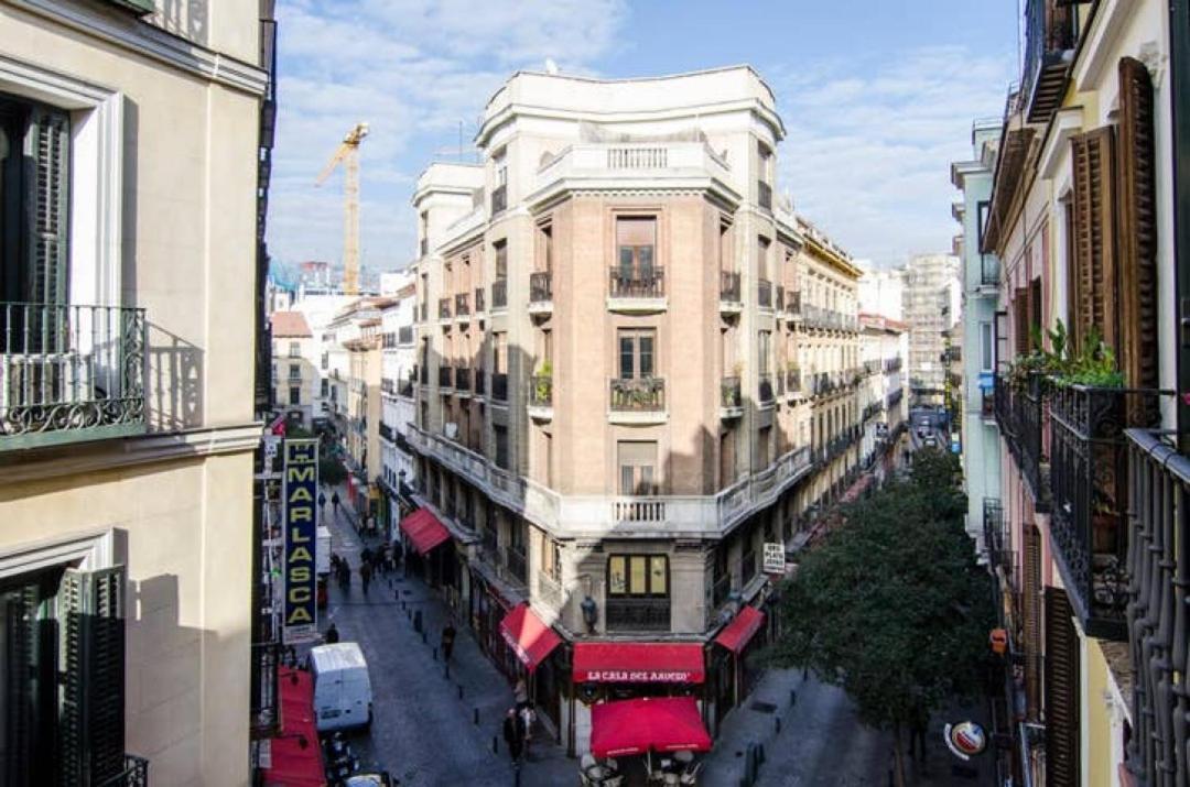 Cruz Apartment Madrid Extérieur photo