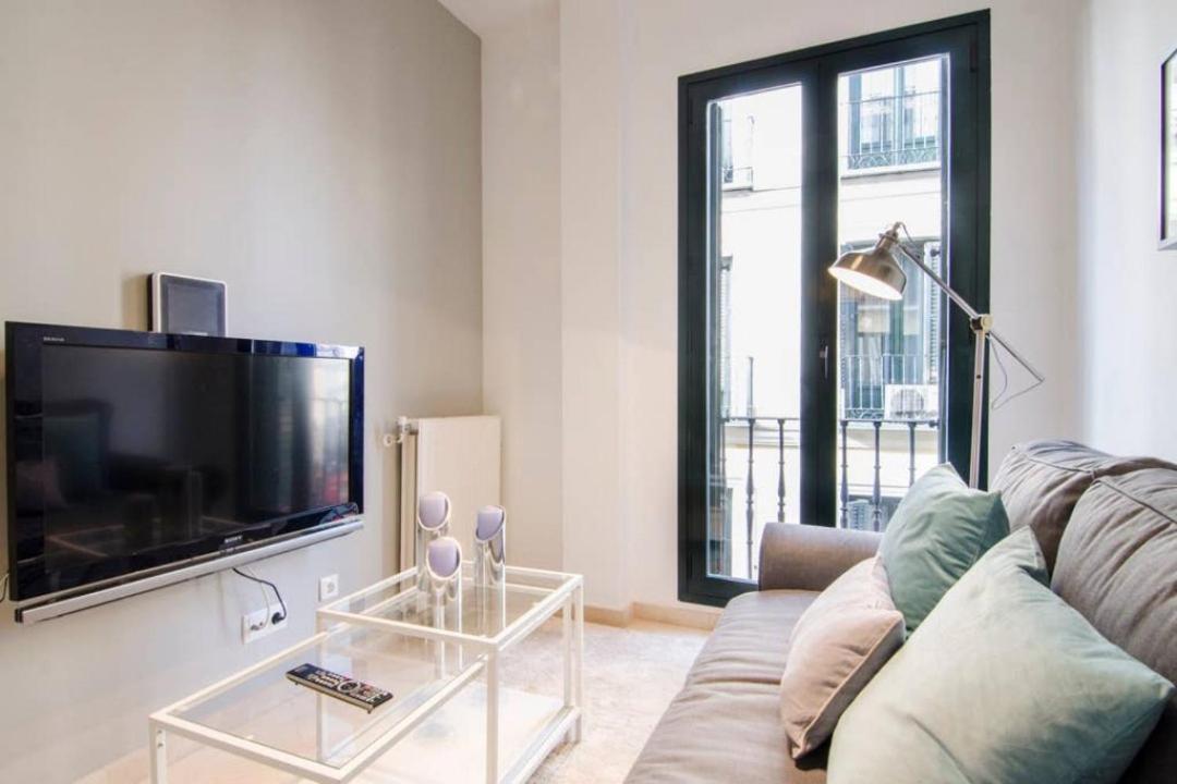 Cruz Apartment Madrid Extérieur photo