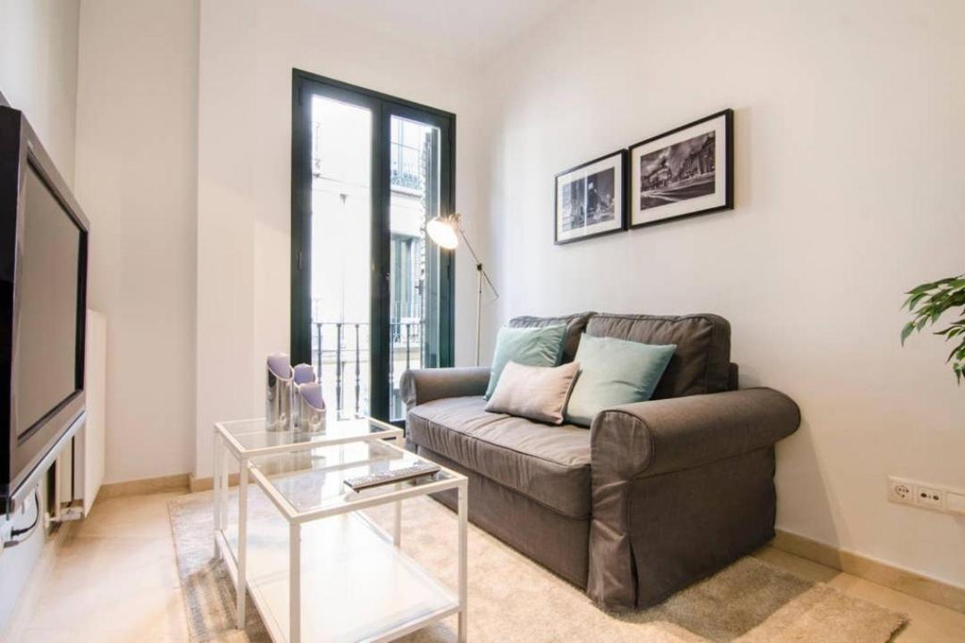 Cruz Apartment Madrid Extérieur photo