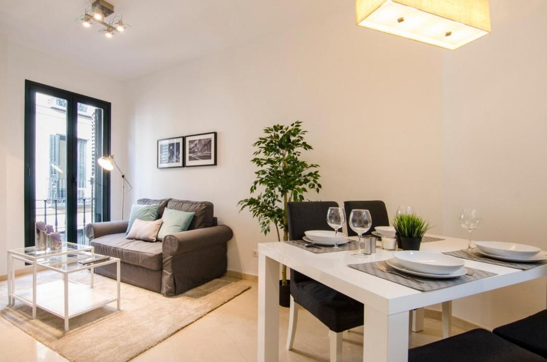 Cruz Apartment Madrid Extérieur photo